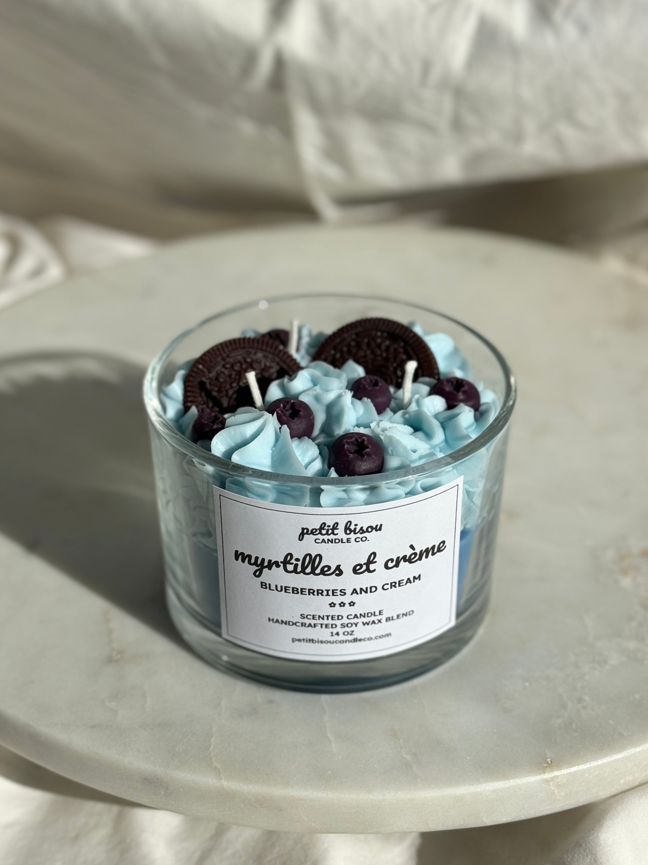 Front view of hand-poured blueberry cream oreo scented candle by Petit Bisou, dessert-inspired and handmade in New York